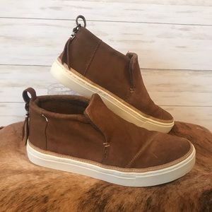 Toms Brown suede Paxton slip ons